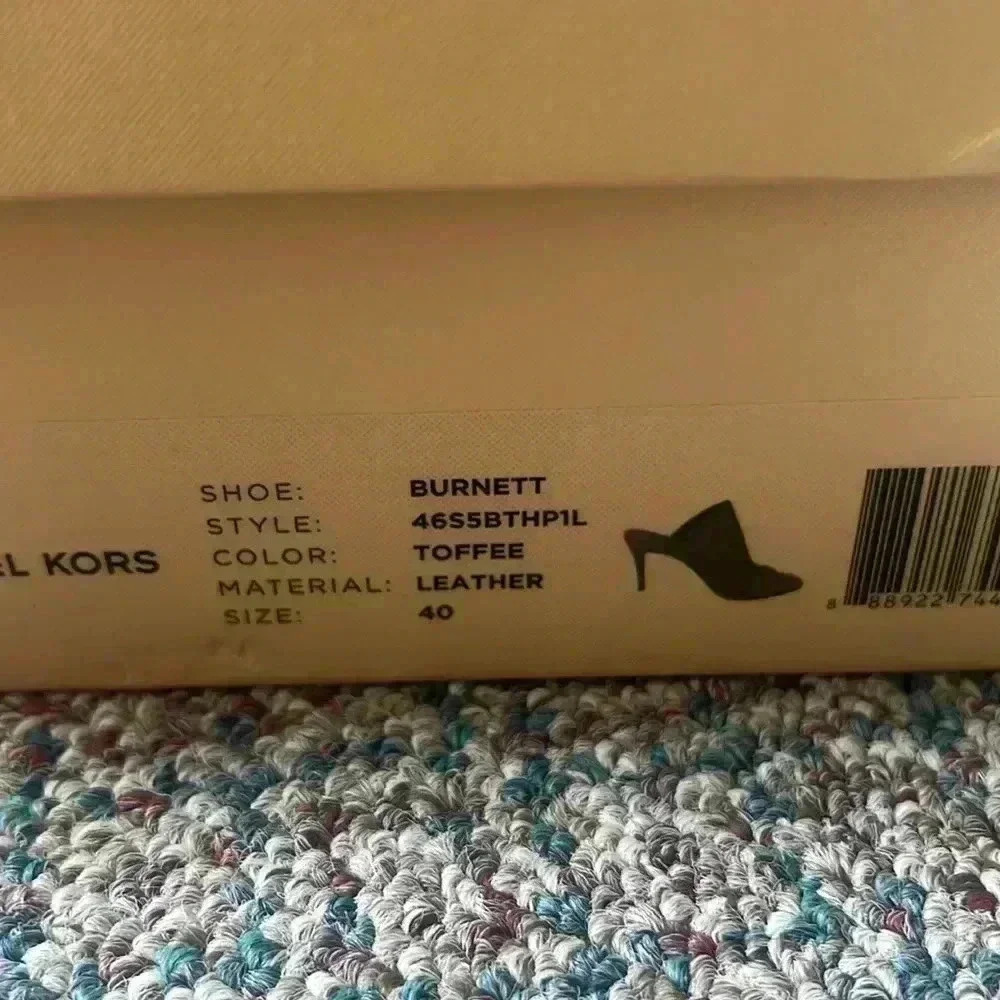 Michael Kors Collection Nude Mule Pumps sz 10 - Picture 4 of 10